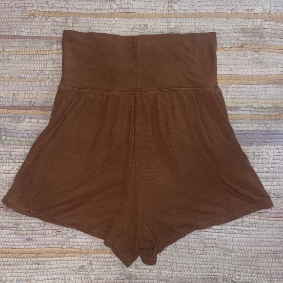 Aerie Brown High Waist Ribbed Loose Fit Lounge Shorts Size Medium - Picture 6 of 7